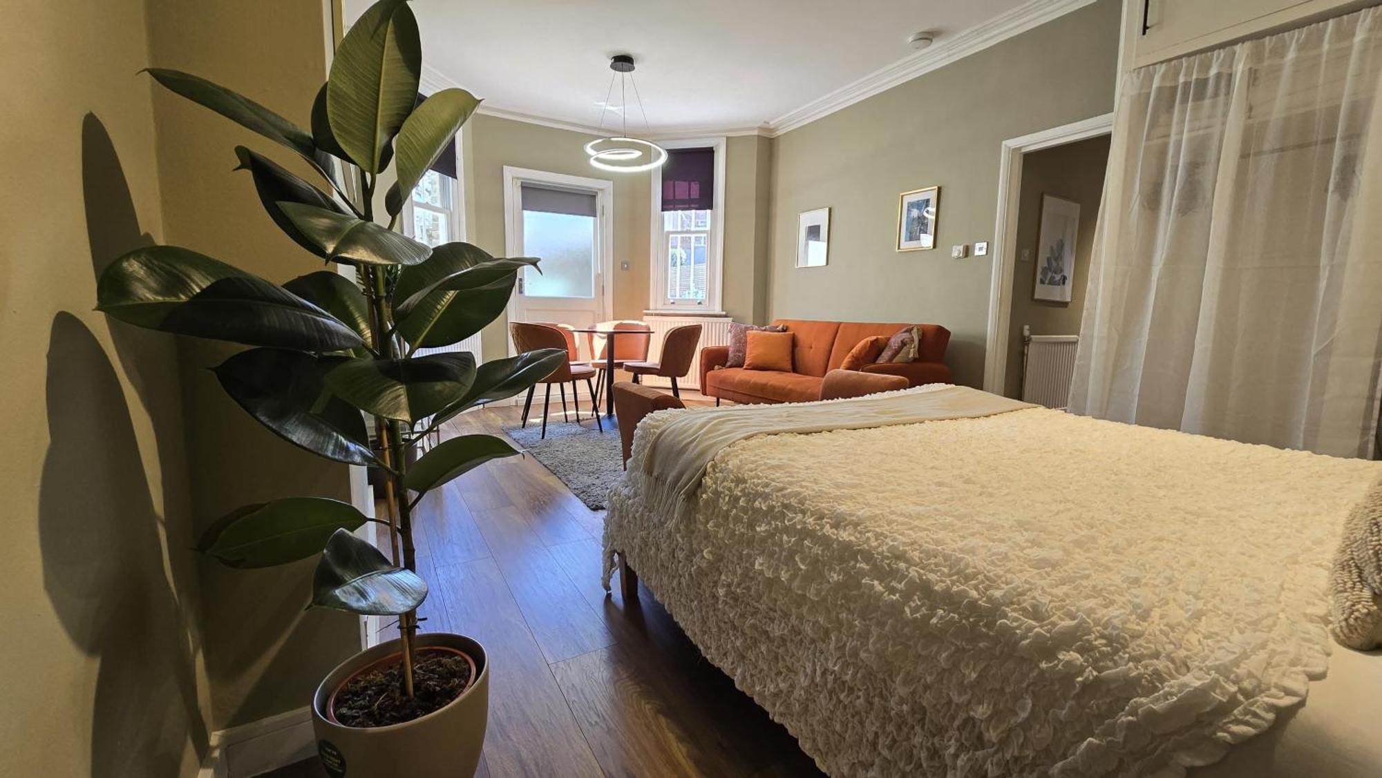 Spacious Studio For 4 Flat Near Regents Park N2 Londra Esterno foto